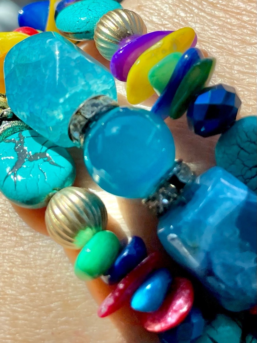 Handmade Turquoise Multicolor Bead Coil Bracelet by Elegantique - Picture 4 of 5